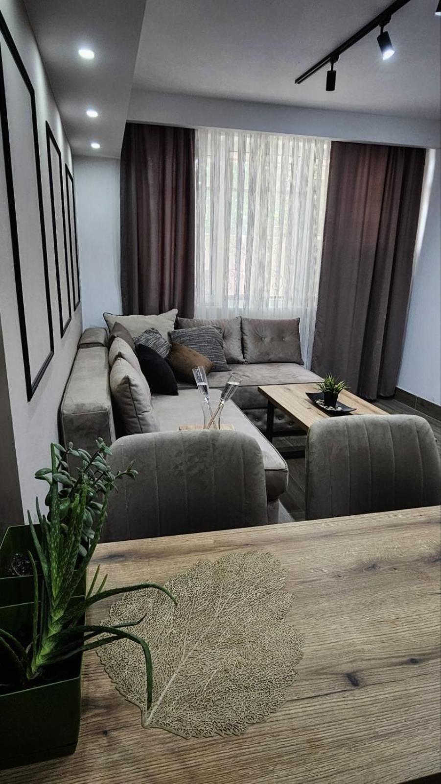Madesa Apartment Скопье Экстерьер фото