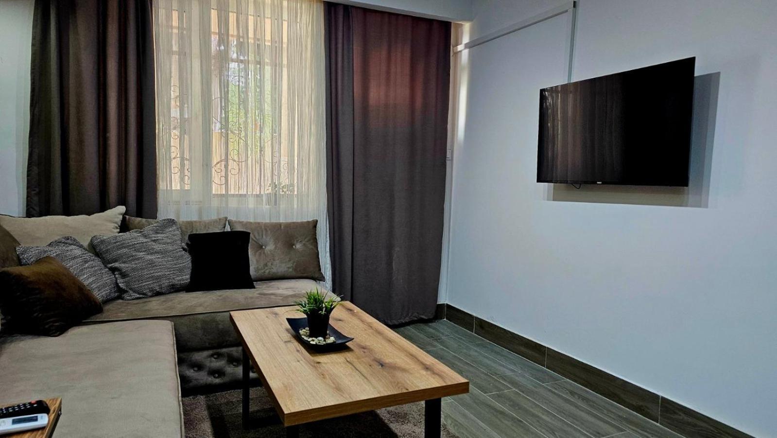 Madesa Apartment Скопье Экстерьер фото
